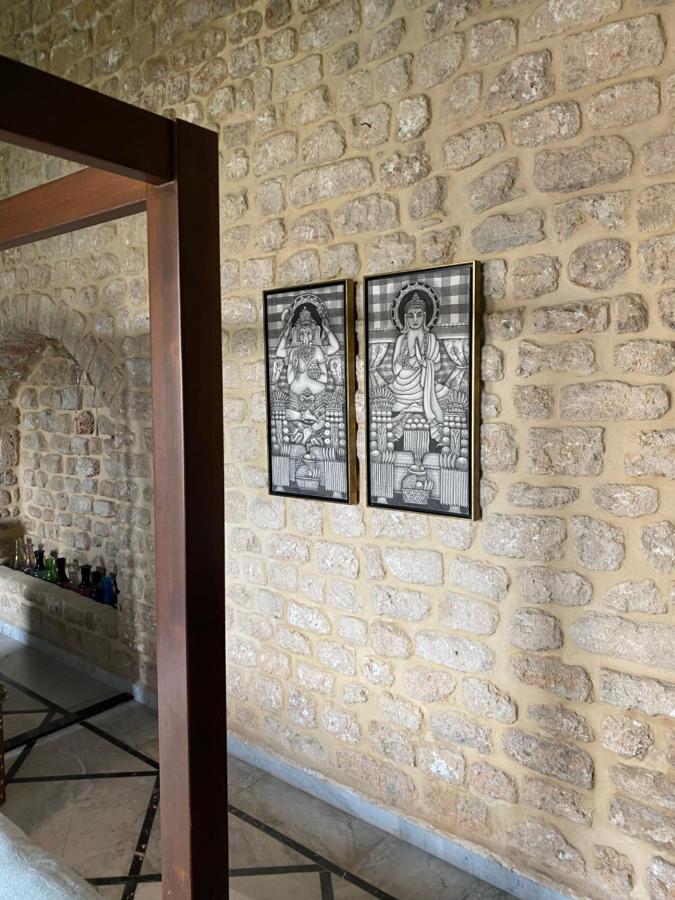 Dar Camelia Bed & Breakfast Tiro Exterior foto